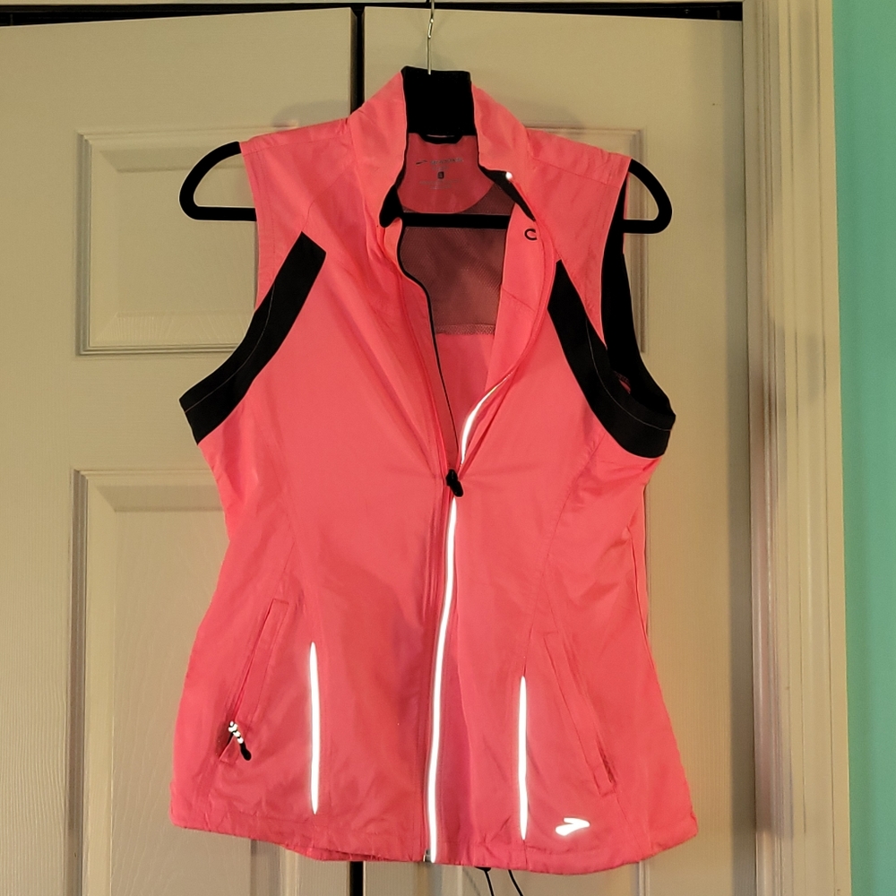 Brooks Active Vest, Large